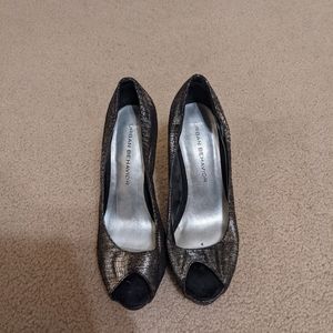Size 7 silver pumps